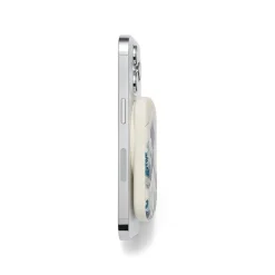 The Met Store Casely Hokusai Great Wave Power Pod Wireless Charger* Office|Small Accessories