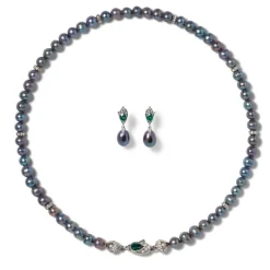 The Met Store Chelsea Peacock Pearl Necklace and Drop Earrings Set* Jewelry Sets