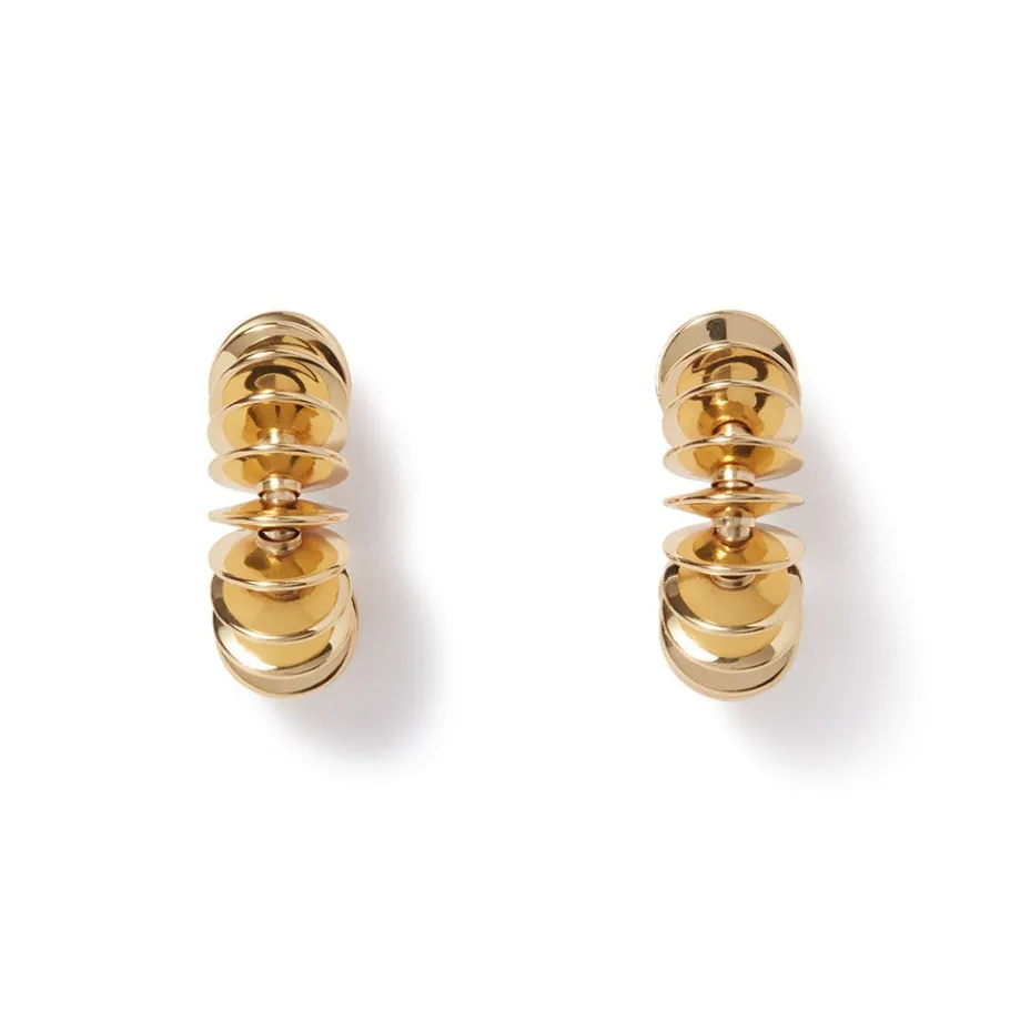 The Met Store Golden Disc Huggie Earrings* Earrings