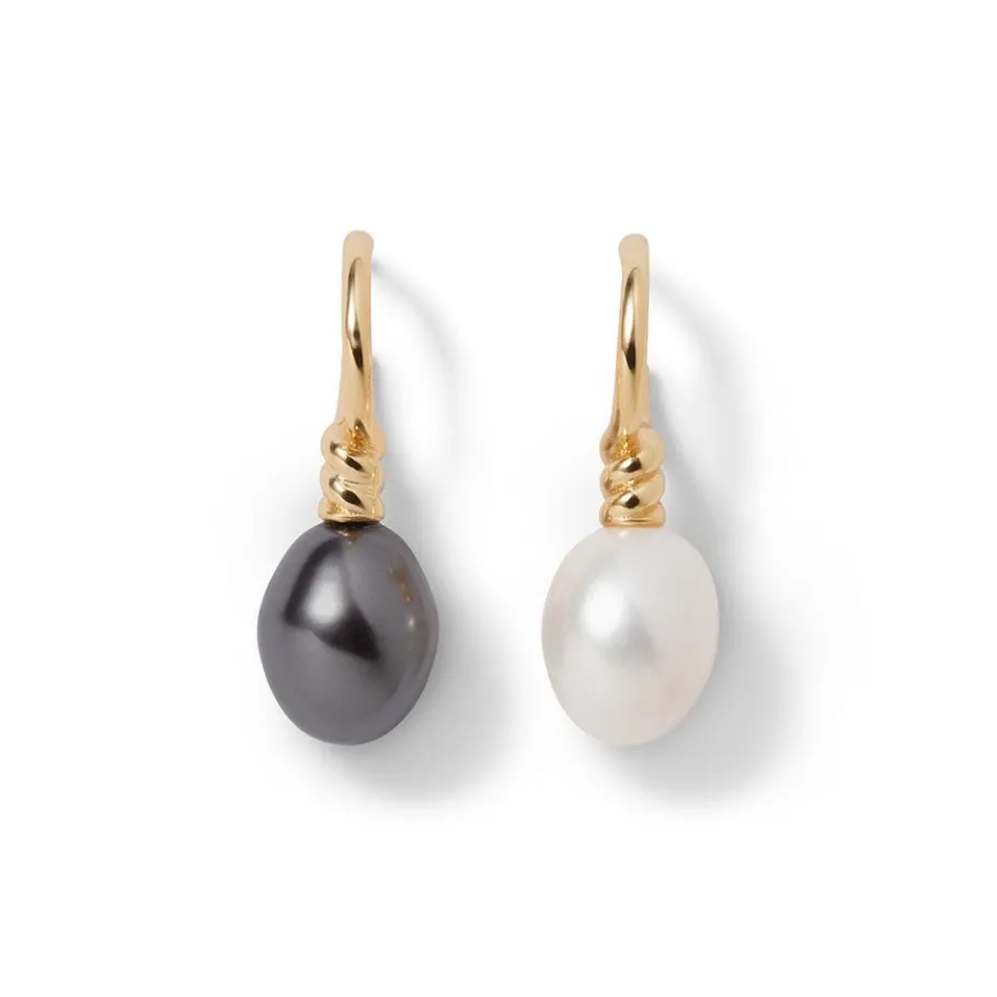 The Met Store Venus Pearl Drop Earrings* Earrings